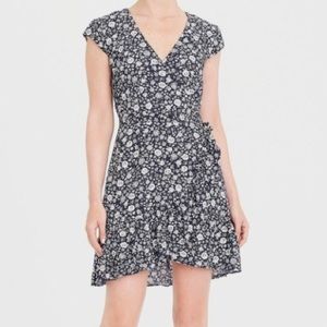J. CREW Mercantile Navy Blue Floral Faux Wrap Dress Size 6